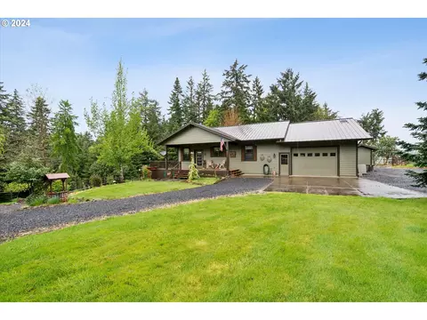 6884 Crooked Finger Rd, Scotts Mills, OR 97375