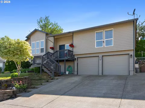 357 SW 28th Ct, Troutdale, OR 97060