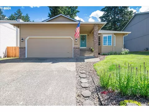 15611 NE 12th St, Vancouver, WA 98684