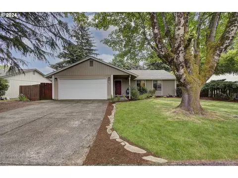 15017 SE Meadow Park Dr, Vancouver, WA 98683