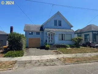 564 S 6th St, Coos Bay, OR 97420