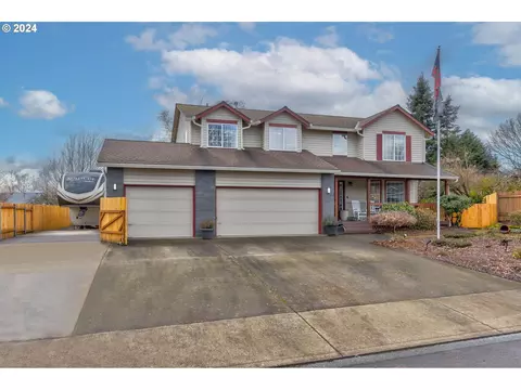1257 E Pioneer Loop, La Center, WA 98629