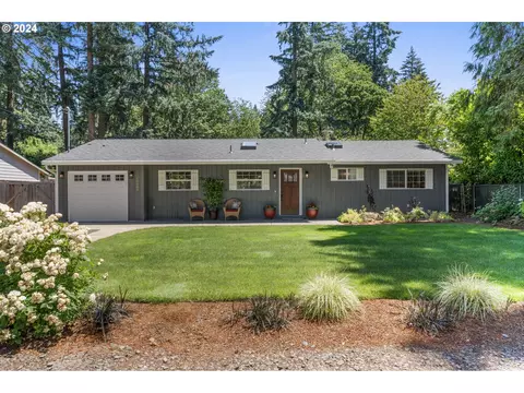 16284 Bonaire Ave, Lake Oswego, OR 97035