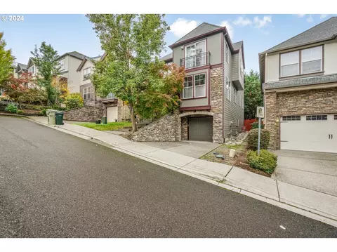 4665 NW Dresden Pl, Portland, OR 97229