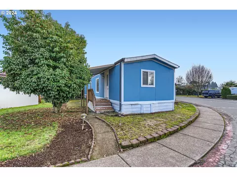 16688 Highway 99e NE #73, Woodburn, OR 97071
