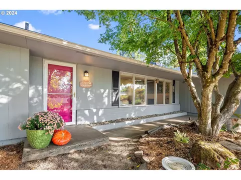 4120 SW 102nd Ave, Beaverton, OR 97005