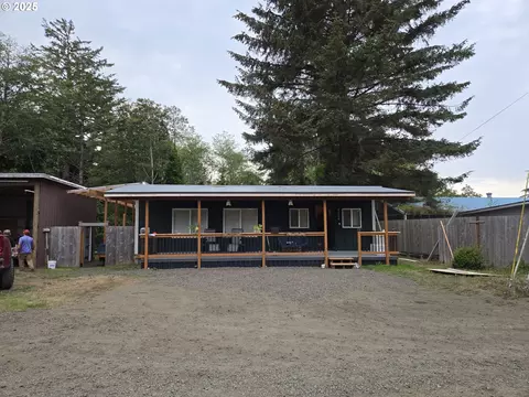63556 N Jade Rd, Coos Bay, OR 97420