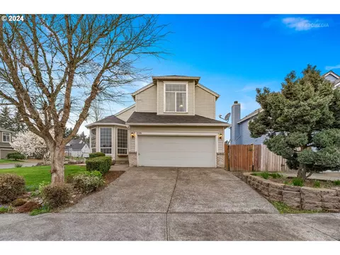 12325 NW Groveshire Ave, Banks, OR 97106