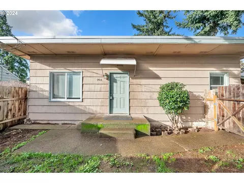 904 N Park Ave, Eugene, OR 97404