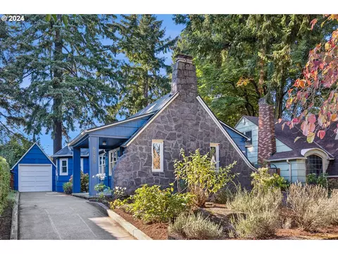 6125 N Michigan Ave, Portland, OR 97217