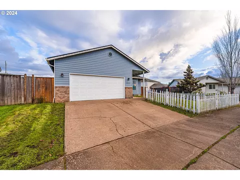 2191 Primrose St, Eugene, OR 97402