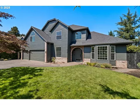 6135 Cheyenne Ter, West Linn, OR 97068