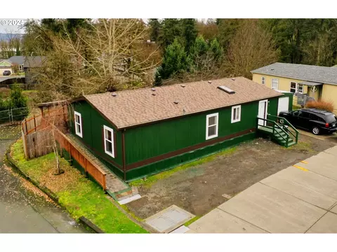 2154 Oregon St #104, Saint Helens, OR 97051