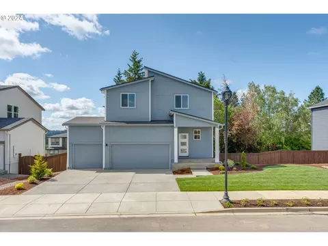 1410 W 18th St, La Center, WA 98629