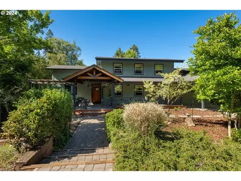 1837 Whistlers Park Rd, Roseburg, OR 97470