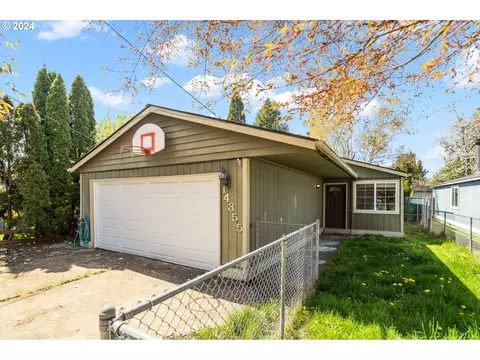 14355 SE Bunnell St, Milwaukie, OR 97267