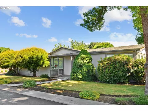 1401 W Ellendale Ave #75, Dallas, OR 97338
