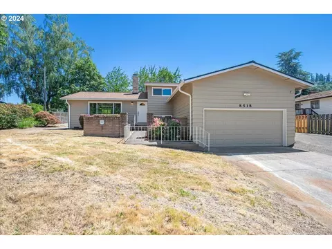 8518 SE 92nd Ave, Portland, OR 97266