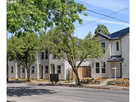 6669 N Fessenden St #25, Portland, OR 97203