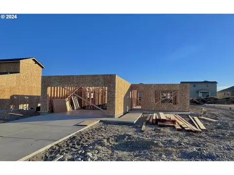 386 Taft St, Umatilla, OR 97882