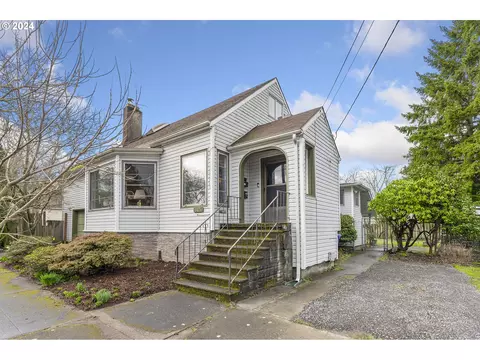 9425 N Mohawk Ave, Portland, OR 97203