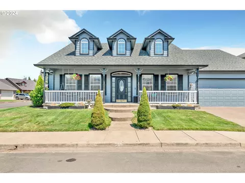 731 72nd St, Springfield, OR 97478
