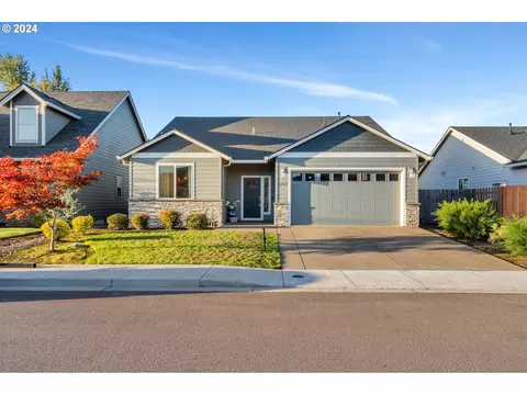 5147 Davis St, Turner, OR 97392