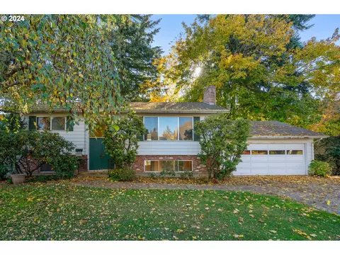 12910 SW Rita Dr, Beaverton, OR 97005