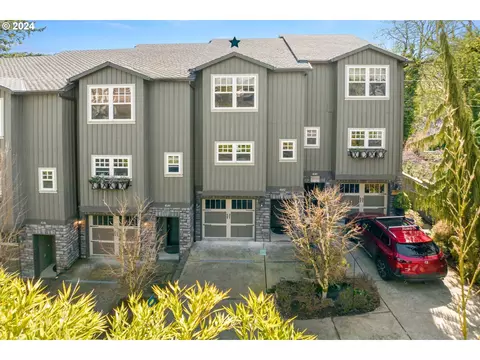 4642 S Condor Ave, Portland, OR 97239