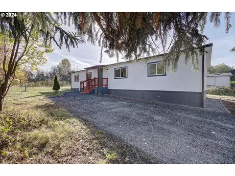 8008 NE 179th St #5A, Battle Ground, WA 98604