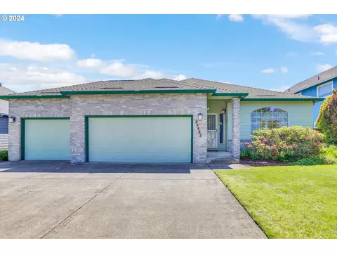 21962 NE Lachenview Ln, Fairview, OR 97024