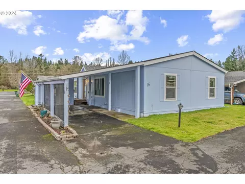 214 Chapman Rd, Castle Rock, WA 98611