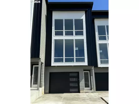 2405 N R St, Washougal, WA 98671