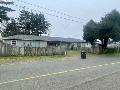 64236 Braley Rd, Coos Bay, OR 97420