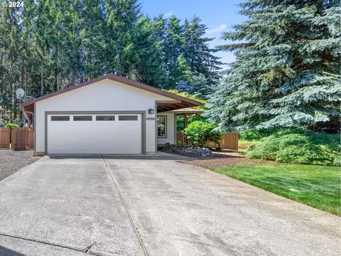 40300 Mccormick Ct, Sandy, OR 97055