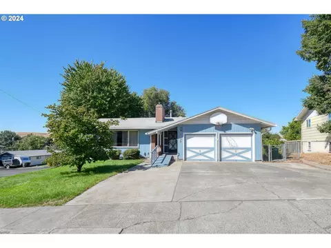 3239 SW Isaac Ave, Pendleton, OR 97801