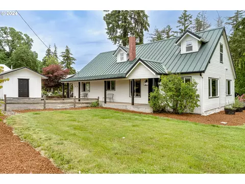 25593 Lawrence Rd, Junction City, OR 97448