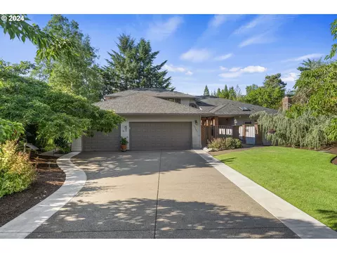 17151 NW Woodmere Ct, Beaverton, OR 97006