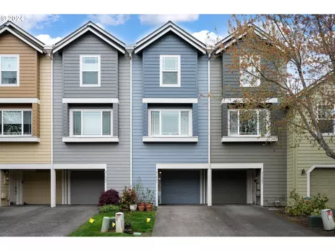 21865 NE Heartwood Cir, Fairview, OR 97024