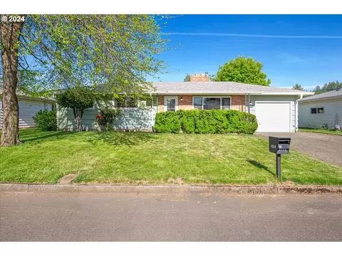 2234 SE 184th Ave, Portland, OR 97233