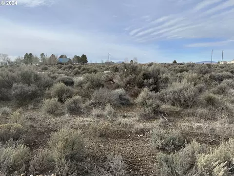 twighlight rd, Christmas Valley, OR 97641