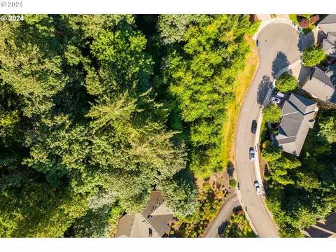se honors pl, Gresham, OR 97080 photo 13