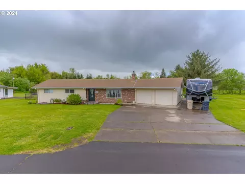 3902 Union St, Albany, OR 97322