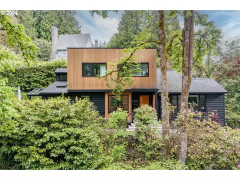 2333 SW Sherwood Dr, Portland, OR 97201