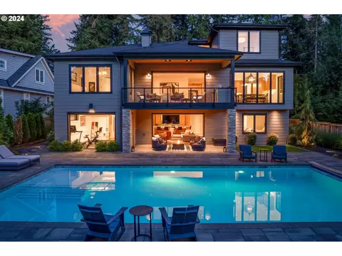 1289 Chandler Rd, Lake Oswego, OR 97034