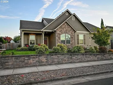 3312 NE Nehalem Ave, Albany, OR 97321