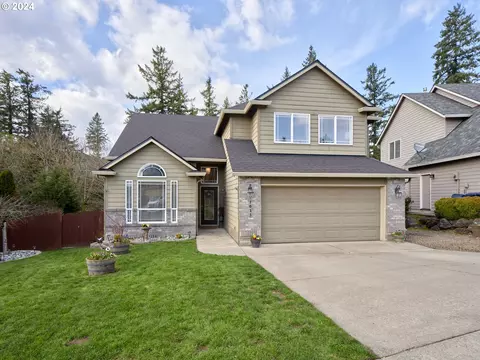1035 NW Vinca Ln, Camas, WA 98607