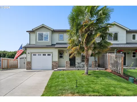 730 Garden Ct, Molalla, OR 97038