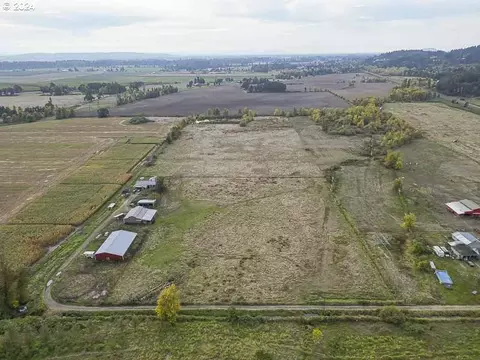 12860 Duckflat Rd, Turner, OR 97392