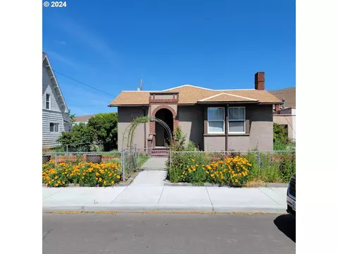 135 W Church St, Heppner, OR 97836